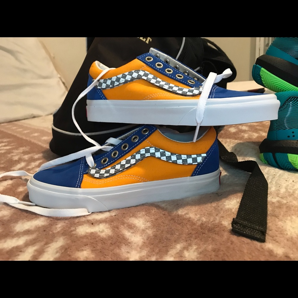 Vans